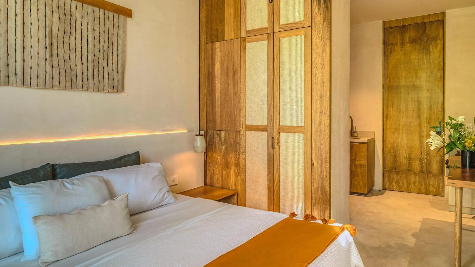 Magic Loft With Yoga Classes, Pool, Gym, Fast Wifi Tulum